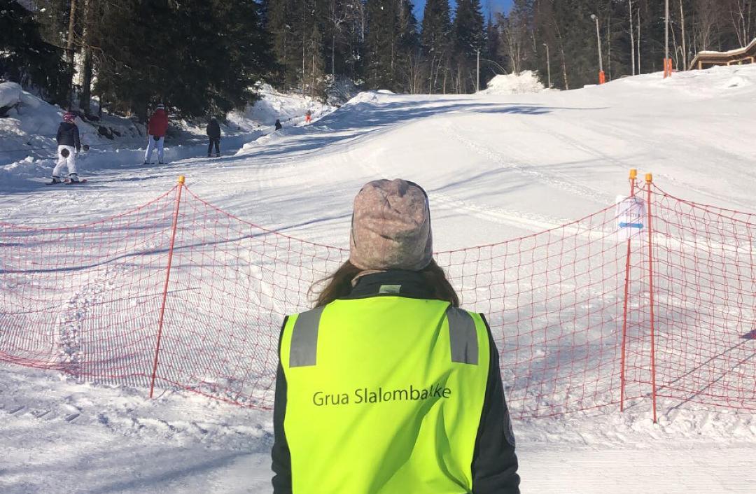 Bilde/illustrasjon for Grua slalåmbakke er åpen